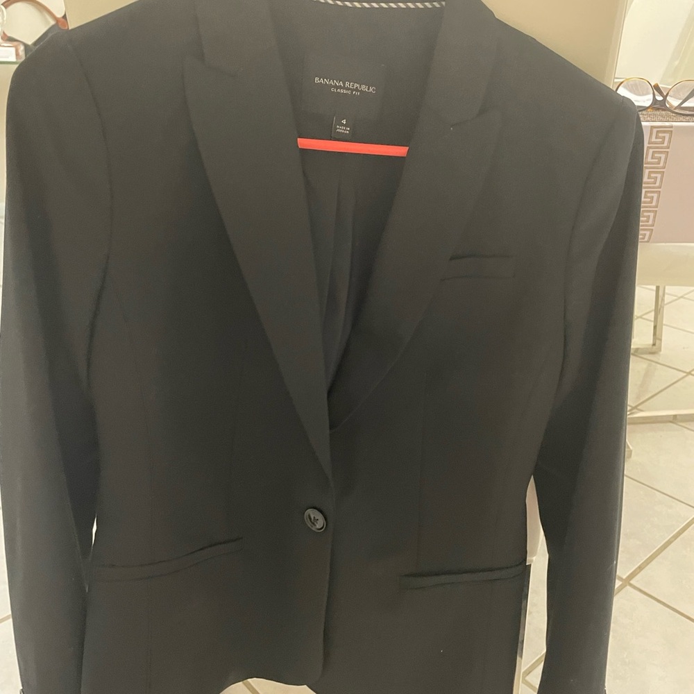 Banana Republic Classic Fit Black Blazer